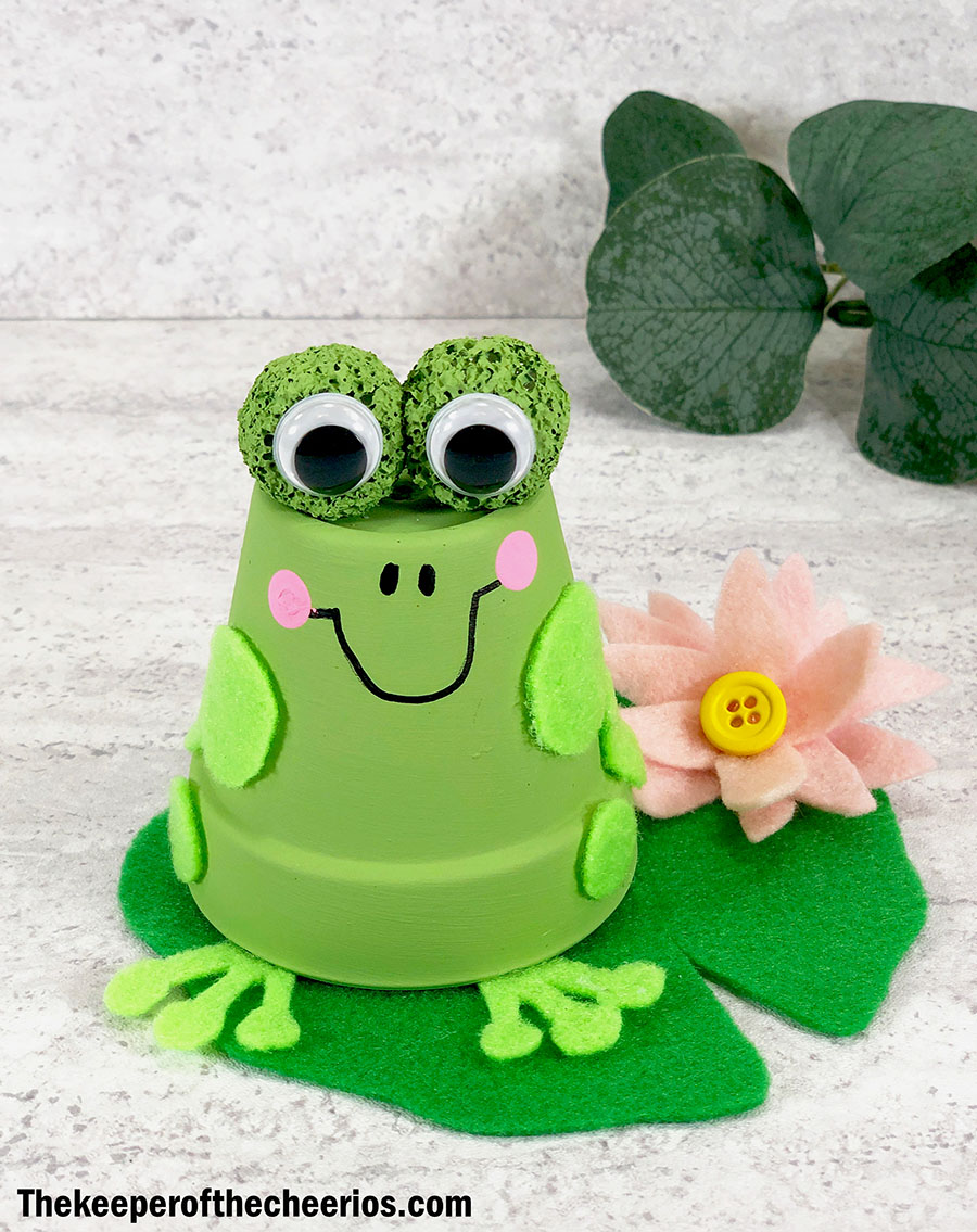clay-pot-frog-10