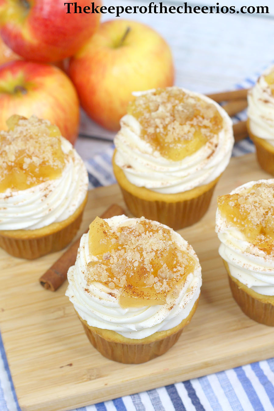 apple-pie-cupcakes-1