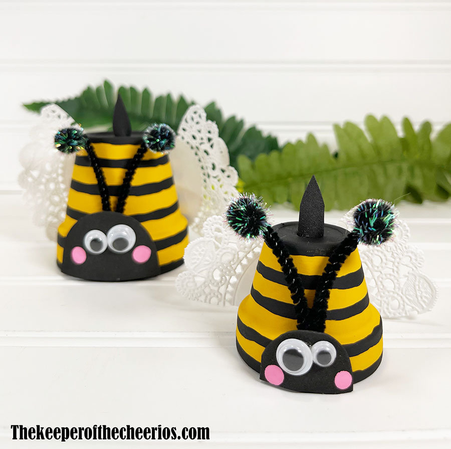 bee-pots