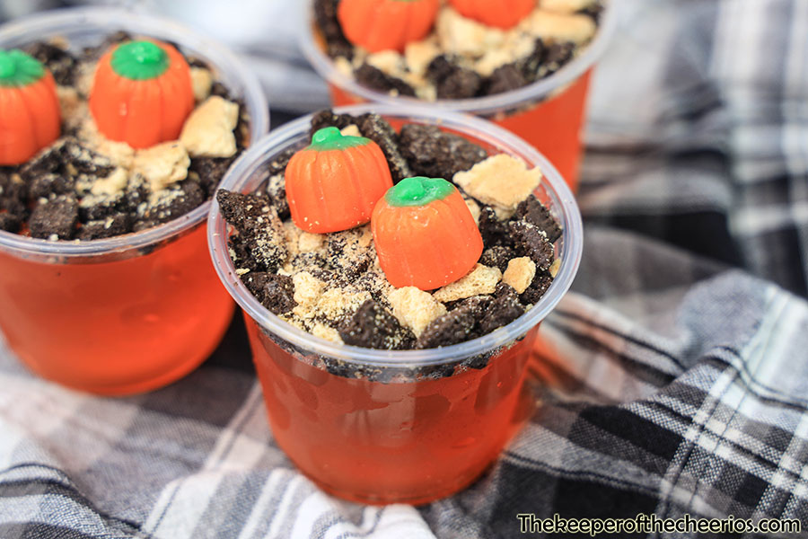 pumpkin-patch-jello-shot-1