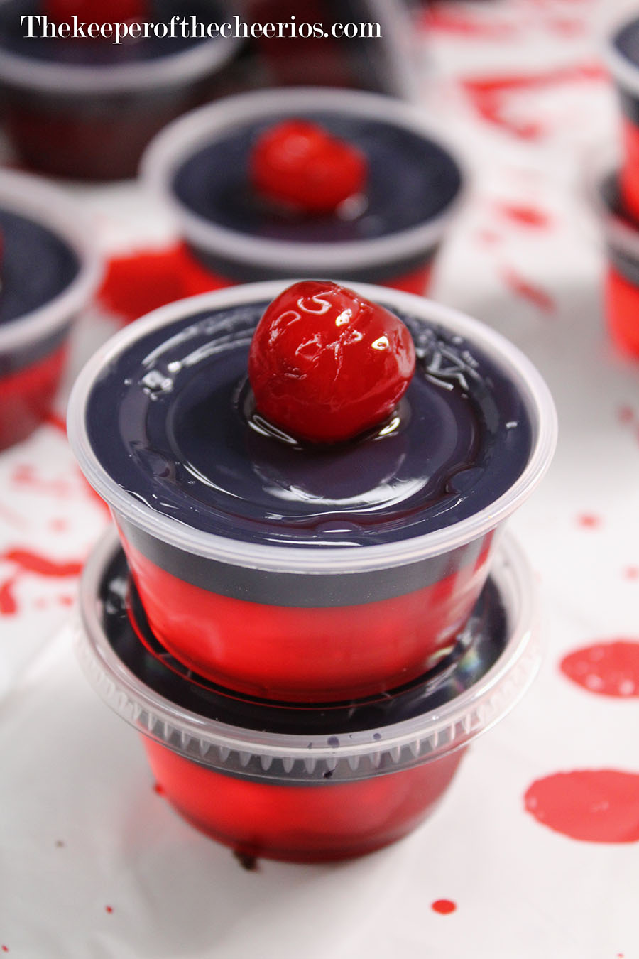 vampire-kiss-jello-shot-2