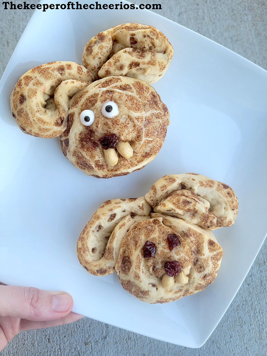 easter-bunny-cinnamon-rolls-9