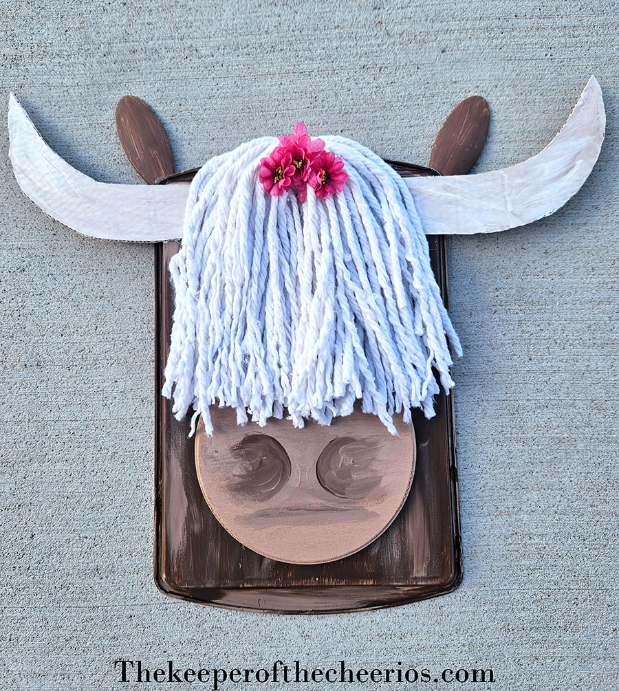 highland cow door hang 12