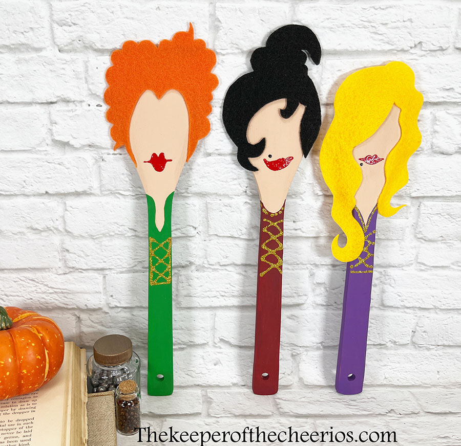 sanderson sisters wood spoons 10