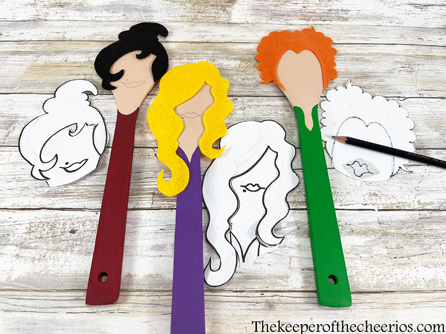 sanderson sisters wood spoons 6